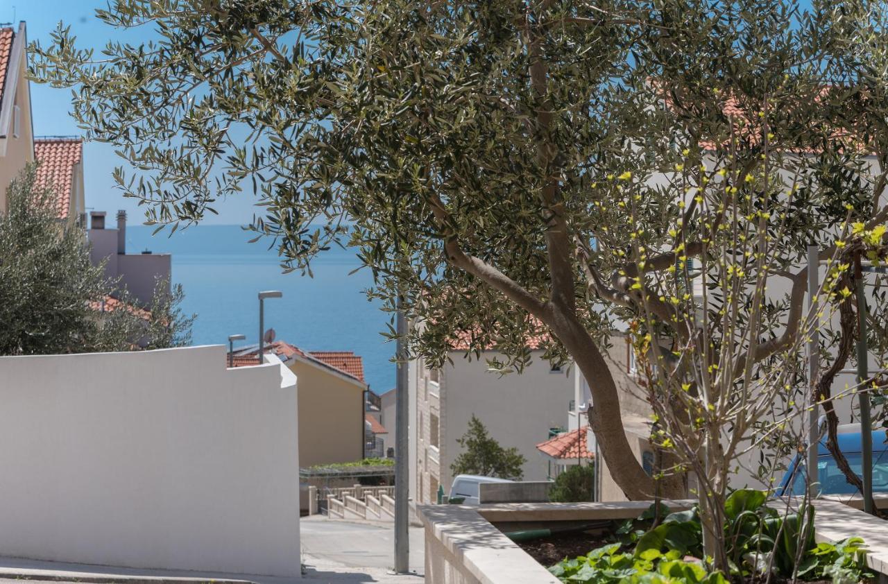 Long Apartment Makarska Kültér fotó